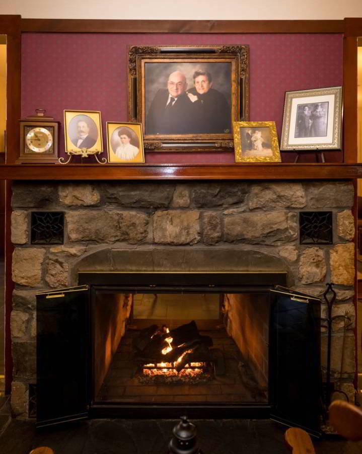 Boutique Poconos Resort - Cozy Fireplace