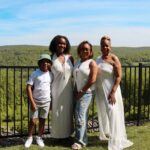 https://www.stroudsmoor.com/wp-content/uploads/2025/05/MothersDay2025-47.jpg
