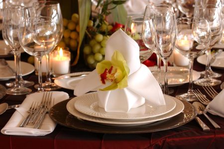 table-setting-101